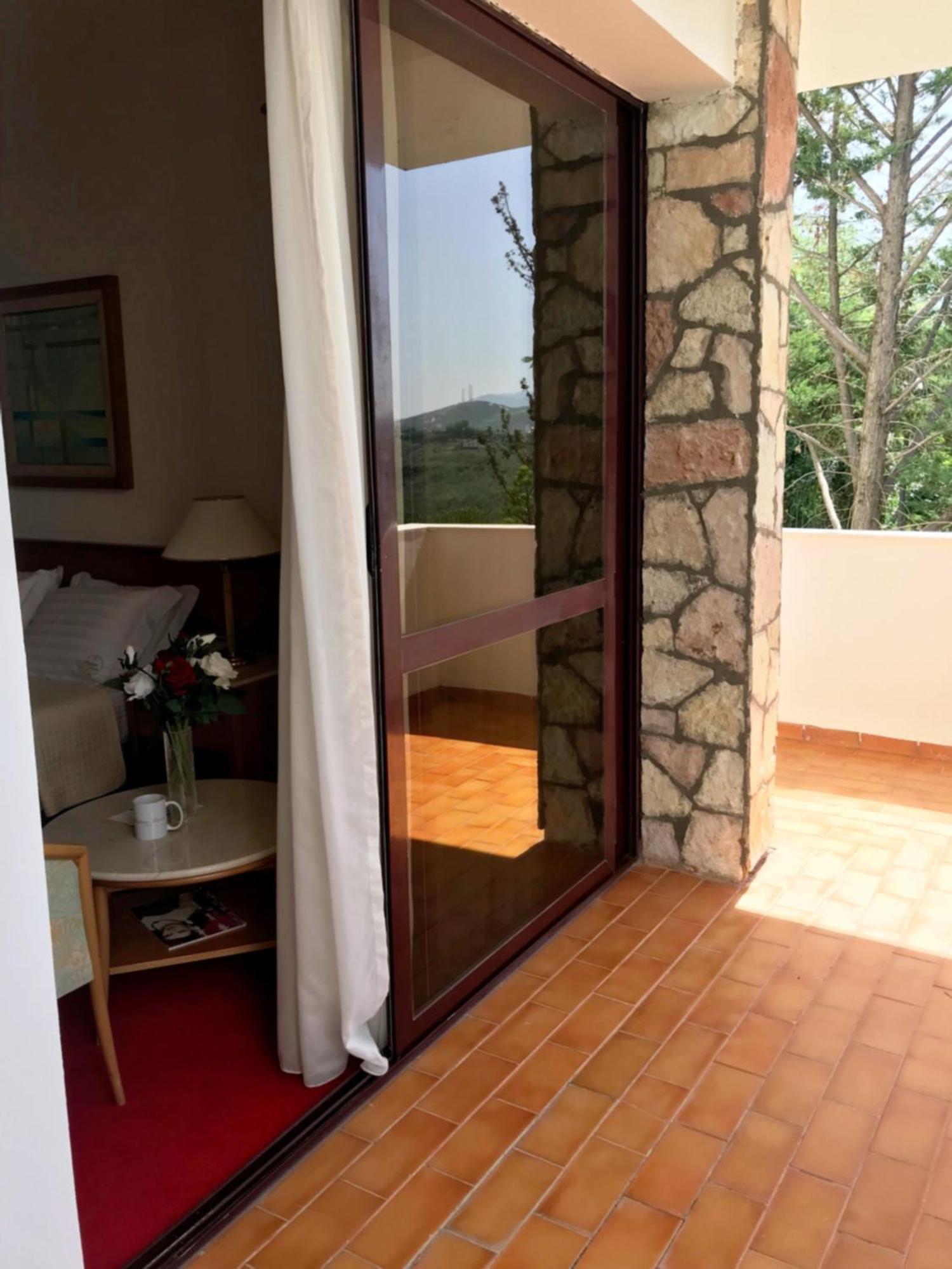 Chateau Linza Resort Tirana Kültér fotó