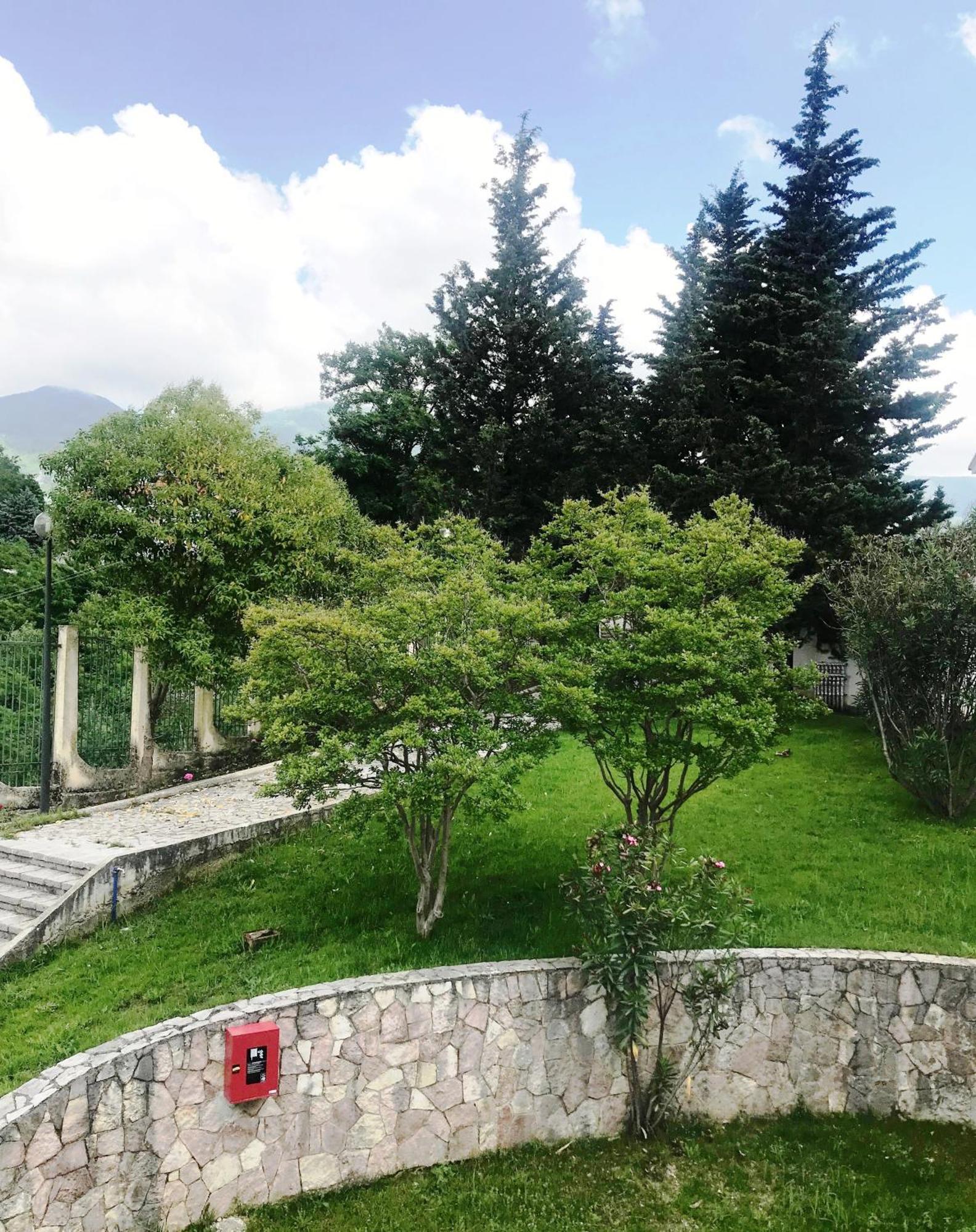 Chateau Linza Resort Tirana Kültér fotó