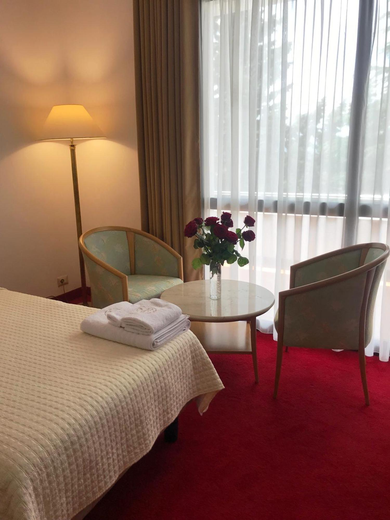 Chateau Linza Resort Tirana Kültér fotó
