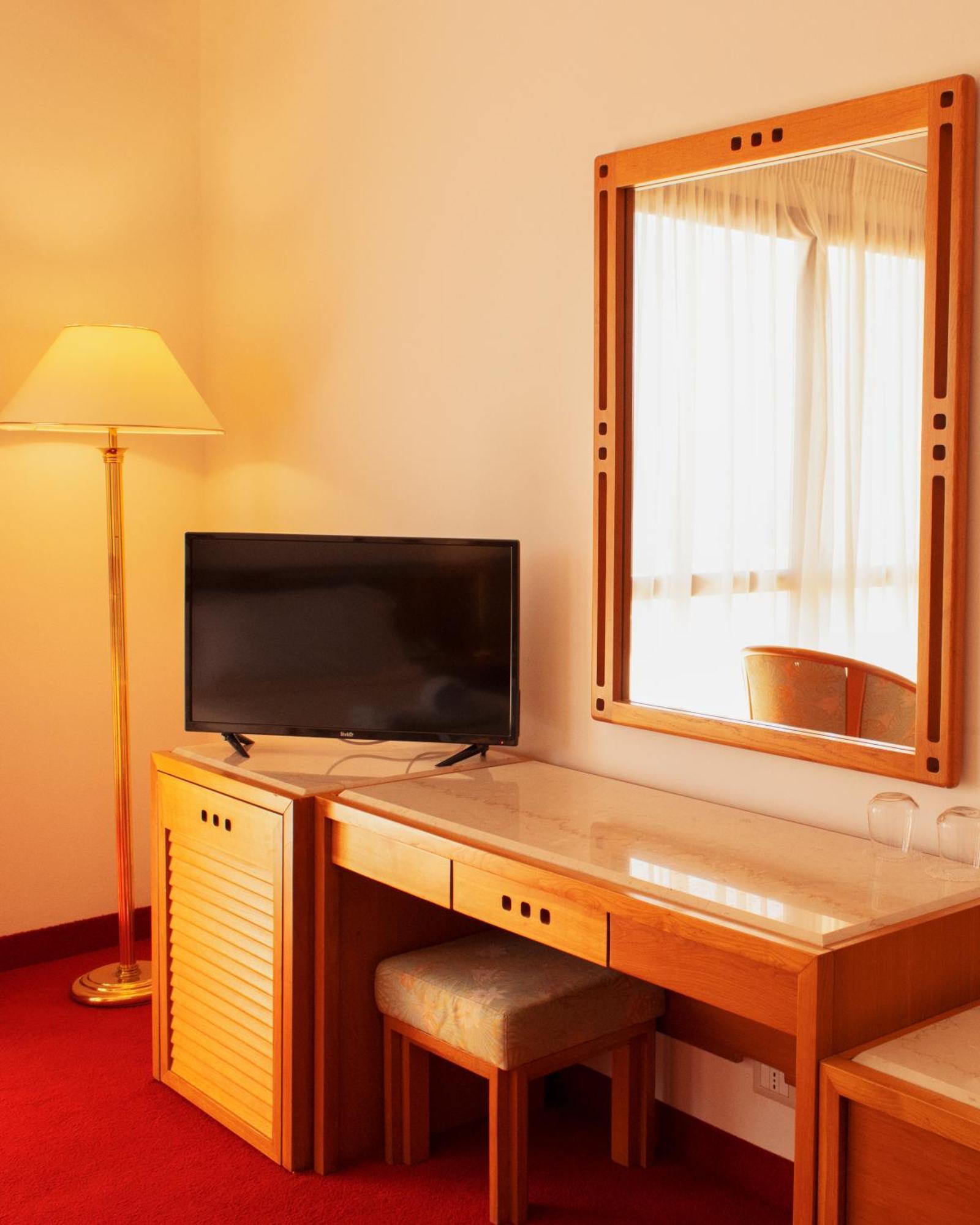 Chateau Linza Resort Tirana Kültér fotó