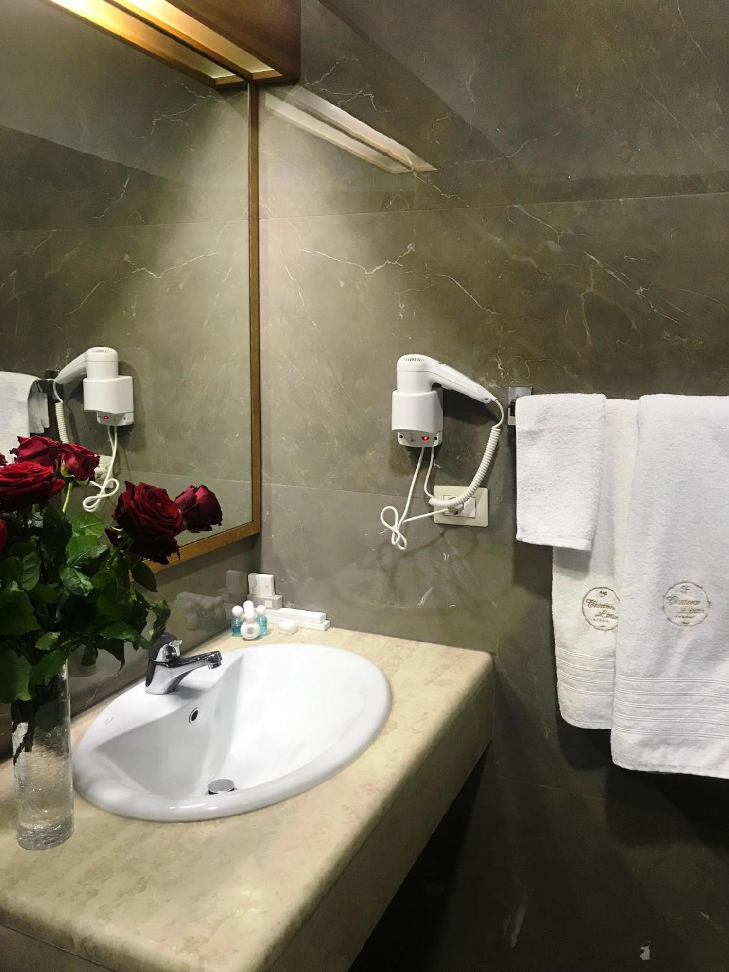Chateau Linza Resort Tirana Kültér fotó